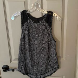 Lululemon workout tank